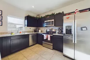 1424 Feather Ln, Winter Haven, FL 33880 - Photo 2