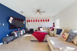 1424 Feather Ln, Winter Haven, FL 33880 - Photo 8