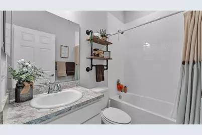 5809 Christiansen Court, Lakeland, FL 33812 - Photo 14