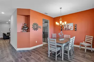 5809 Christiansen Ct, Lakeland, FL 33812 - Photo 4