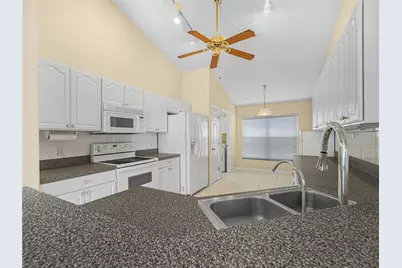 2235 Hunters Greene Drive, Lakeland, FL 33810 - Photo 8