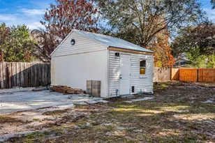 515 Walnut St, Auburndale, FL 33823 - Photo 8