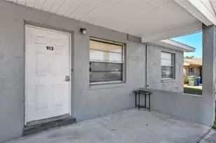 913 Charmil Ave, Lake Alfred, FL 33850 - Photo 16