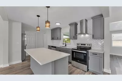 1599 Avenue E NE, Winter Haven, FL 33881 - Photo 4