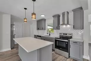 1599 Ave E NE, Winter Haven, FL 33881 - Photo 4