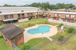 1836 N Crystal Lake Dr, Lakeland, FL 33801 - Photo 24