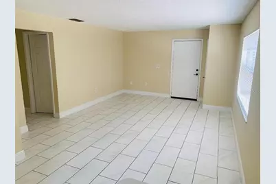 2480 Chestnut Woods Drive, Lakeland, FL 33815 - Photo 2