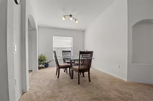 6934 Tumbleweed Ln, Lakeland, FL 33810 - Photo 4