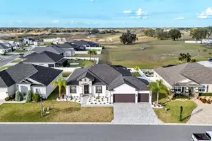 3568 Lakeside Heritage Dr, Lakeland, FL 33812 - Photo 6