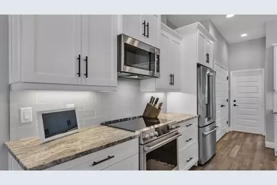 3568 Lakeside Heritage Drive, Lakeland, FL 33812 - Photo 20