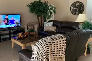 1070 Lake Deeson Woods Ln, Lakeland, FL 33805 - Photo 10