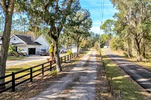 10536 Old Dade City Rd, Lakeland, FL 33810 - Photo 4