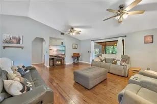 151 Pine St, Babson Park, FL 33827 - Photo 4