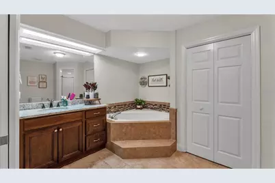 1345 Longoak Dr Drive N, Lakeland, FL 33811 - Photo 32