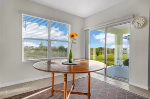 2805 Grandbury Grove Rd, Lakeland, FL 33811 - Photo 12