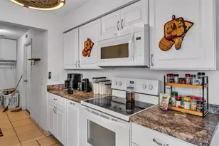 1733 Sandalwood Cir SW, Winter Haven, FL 33880 - Photo 10