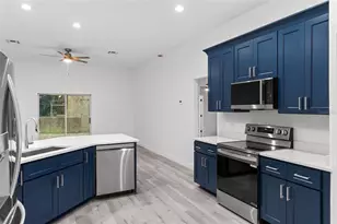 926 Watson Dr, Lakeland, FL 33811 - Photo 12