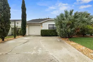 691 Lake Dexter Cir, Winter Haven, FL 33884 - Photo 2
