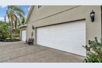 5560 Emerald Ridge Boulevard, Lakeland, FL 33813 - Photo 14