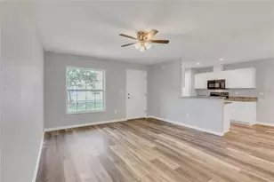 523 Carroll Ave, Lakeland, FL 33815 - Photo 4