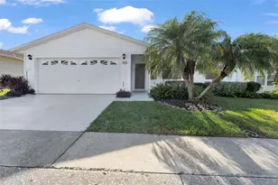 2331 Golden Horseshoe Circle S, Lakeland, FL 33810 - Photo 1