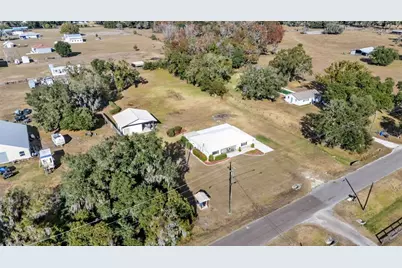 9326 Edison Road, Lithia, FL 33547 - Photo 2