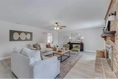 926 Meadowood Drive, Lakeland, FL 33809 - Photo 14