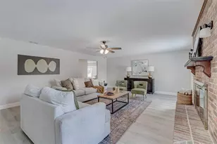 926 Meadowood Dr, Lakeland, FL 33809 - Photo 14