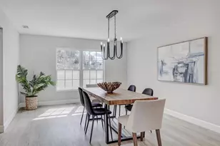 926 Meadowood Dr, Lakeland, FL 33809 - Photo 2