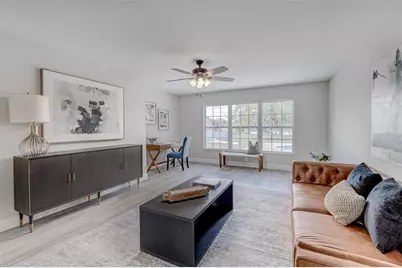 926 Meadowood Drive, Lakeland, FL 33809 - Photo 6