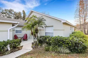 4183 Cobblestone Dr, Lakeland, FL 33813 - Photo 2