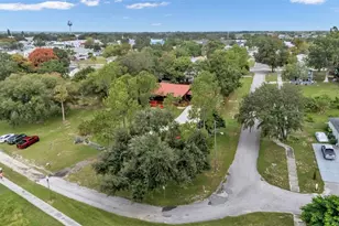 219 E Lake Menzies Blvd, Dundee, FL 33838 - Photo 40