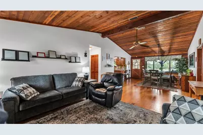 219 E Lake Menzies Boulevard, Dundee, FL 33838 - Photo 10