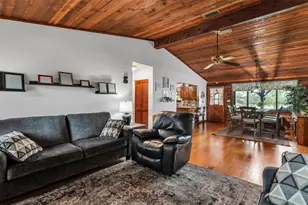 219 E Lake Menzies Blvd, Dundee, FL 33838 - Photo 10