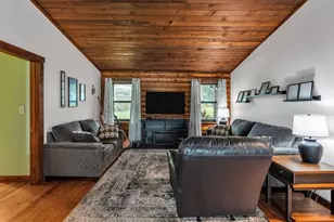 219 E Lake Menzies Blvd, Dundee, FL 33838 - Photo 6