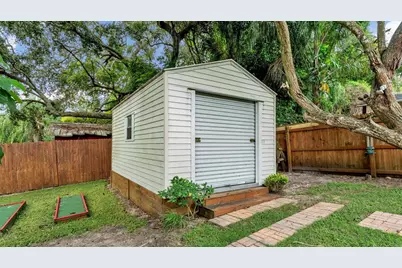 219 E Lake Menzies Boulevard, Dundee, FL 33838 - Photo 48