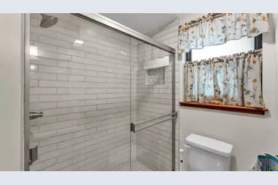 219 E Lake Menzies Boulevard, Dundee, FL 33838 - Photo 18