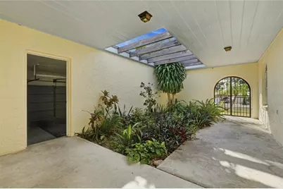 6742 Winterset Gardens Road, Winter Haven, FL 33884 - Photo 6