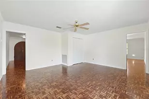 6742 Winterset Gardens Rd, Winter Haven, FL 33884 - Photo 16