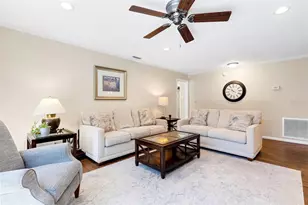 6318 Oak Square W, Lakeland, FL 33813 - Photo 6