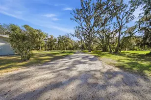 6025 Eagle Trail, Lakeland, FL 33811 - Photo 10