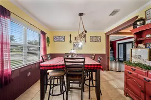 4911 Whiteoak Dr E, Lakeland, FL 33813 - Photo 8