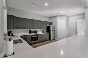 34501 Smart Dr, Zephyrhills, FL 33541 - Photo 40