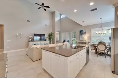 1711 Laurel Glen Place, Lakeland, FL 33803 - Photo 20