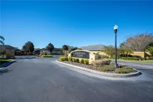 839 Christina Chase Dr, Lakeland, FL 33813 - Photo 2