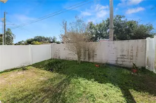 222 Carpenters Way, Lakeland, FL 33805 - Photo 18