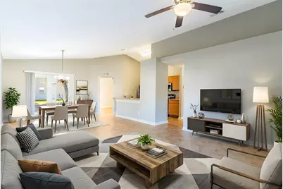 137 Eagle Point Boulevard, Auburndale, FL 33823 - Photo 2