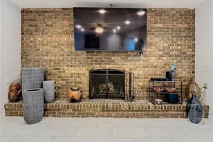 3437 Oakview Dr, Lakeland, FL 33811 - Photo 14