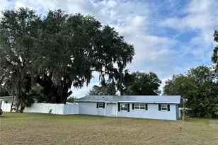 5009 Poplar Ave, Bowling Green, FL 33834 - Photo 2