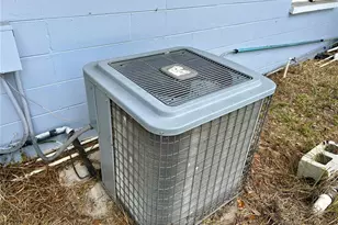 5009 Poplar Ave, Bowling Green, FL 33834 - Photo 10